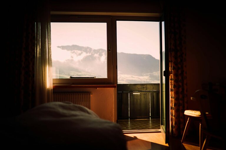 How to Create a Relaxing Bedtime Routine for Better Sleep